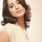 Mahie Gill Widescreen Background Wallpapers