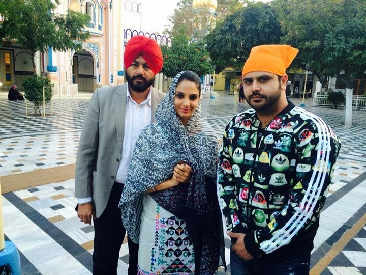 Punjabi Film Actress Japji Khaira with her Husband Pictures