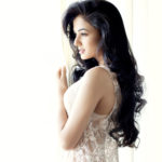 Sonal Chauhan Hot Pictures
