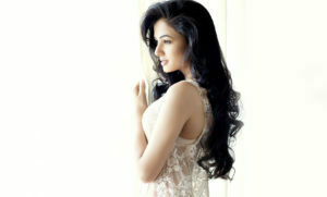 Sonal Chauhan Hot Pictures